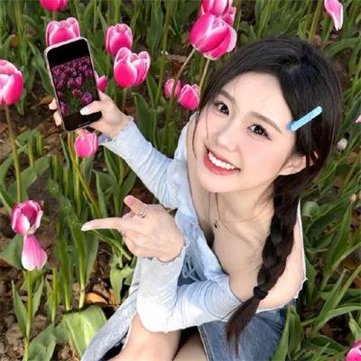 彩凤云裳
